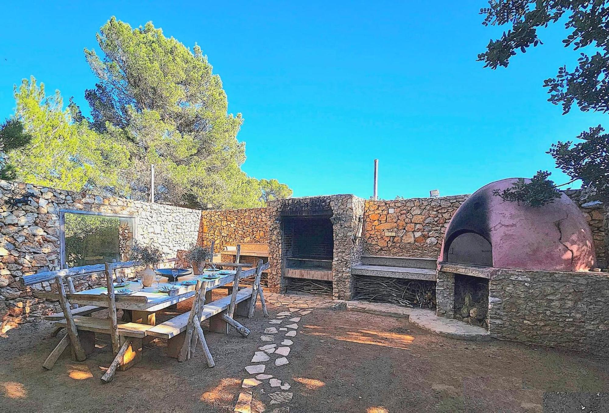 Cala Jondal "Can Amanaya" San José Esterno foto