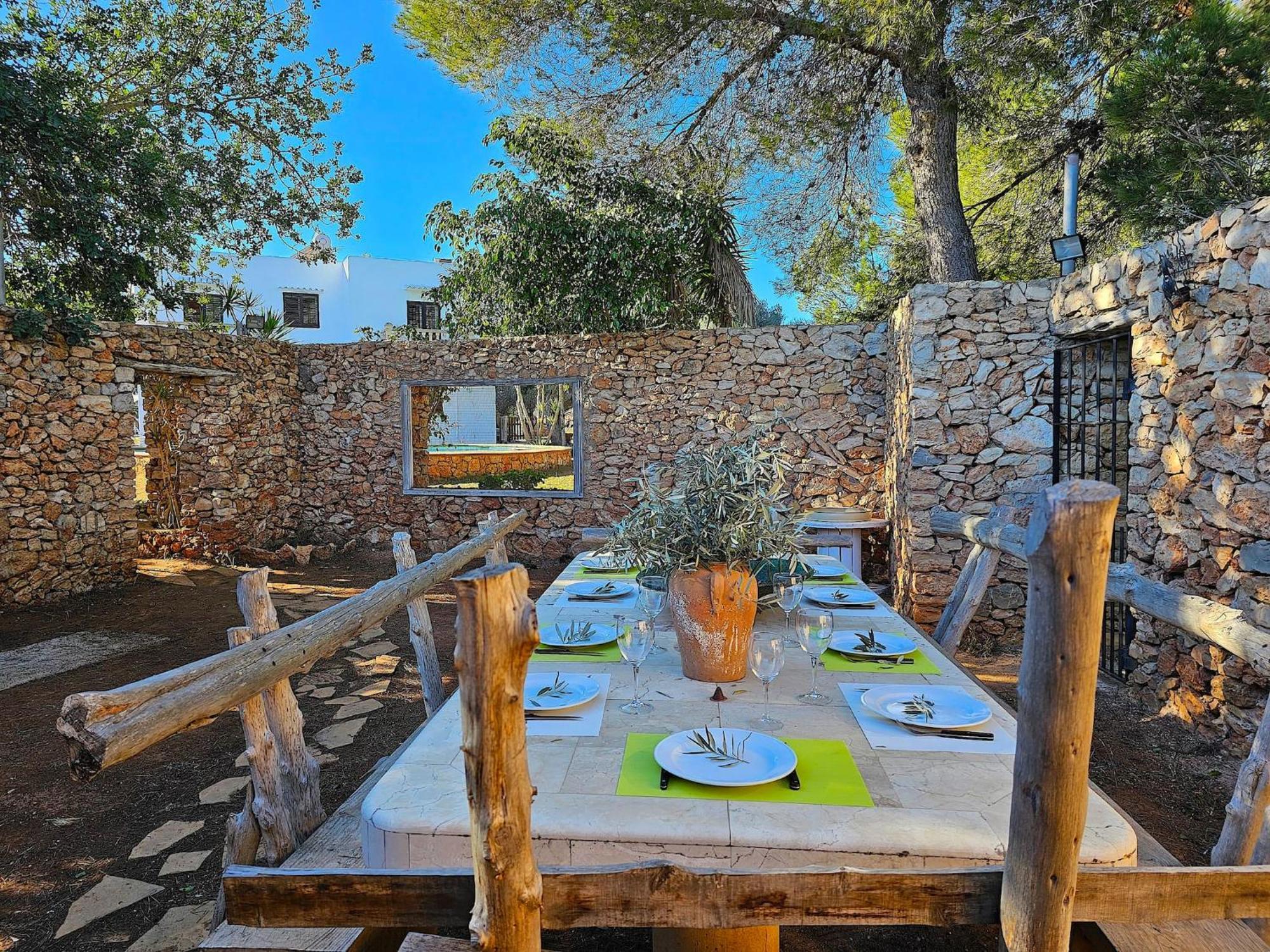 Cala Jondal "Can Amanaya" San José Esterno foto